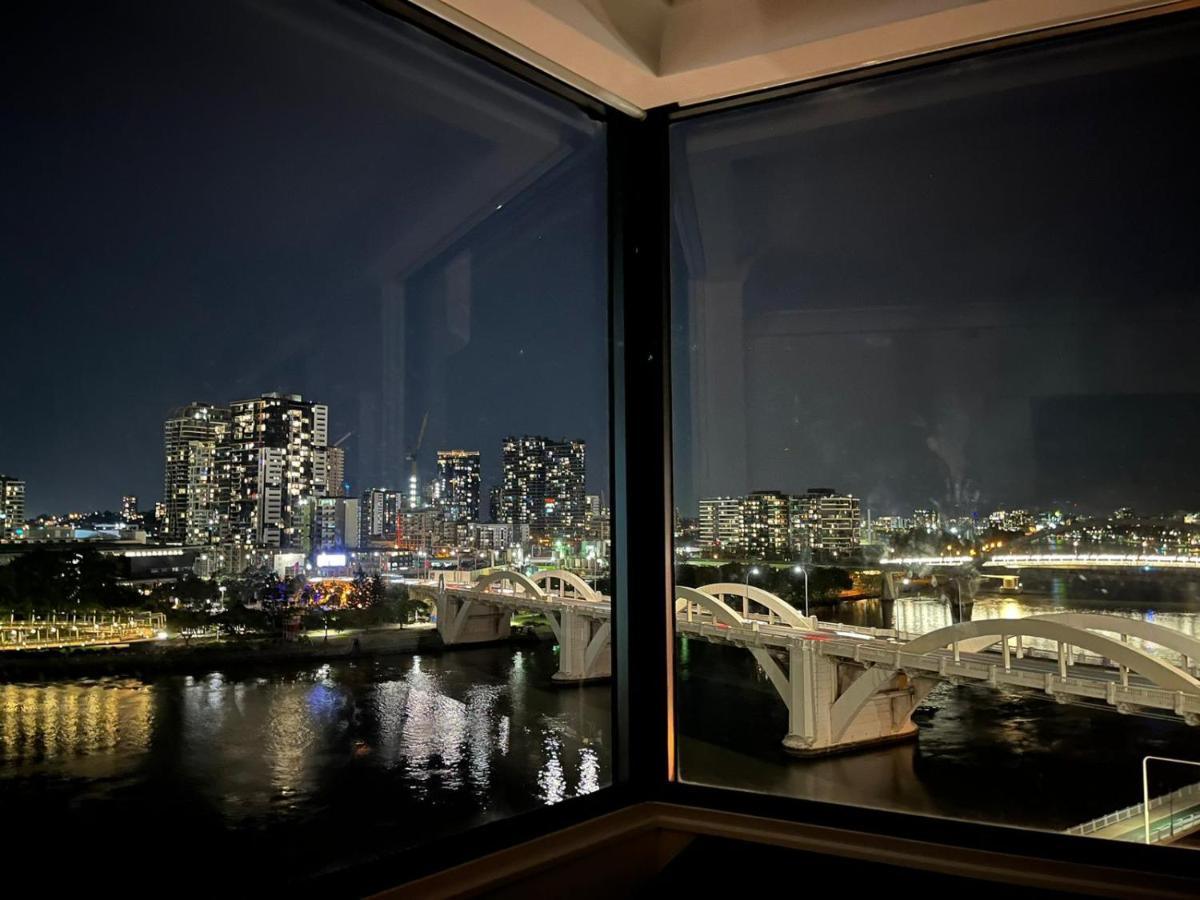 Brisbane Riverside Retreat מראה חיצוני תמונה