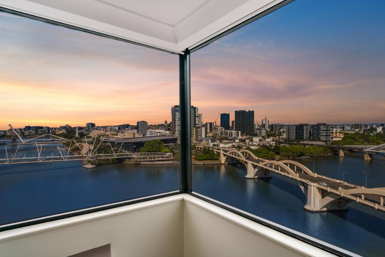Brisbane Riverside Retreat מראה חיצוני תמונה